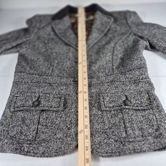 Cabi Gray Black 2 Button Wool Jacket Equestrian Hunt Scene Liner 2 Pockets 8 - Picture 3 of 7